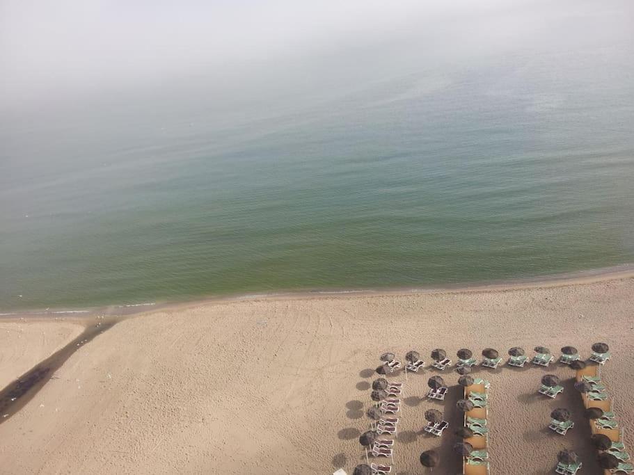 Seafront Apartment With Open-Air Heated Pool Fuengirola Ngoại thất bức ảnh