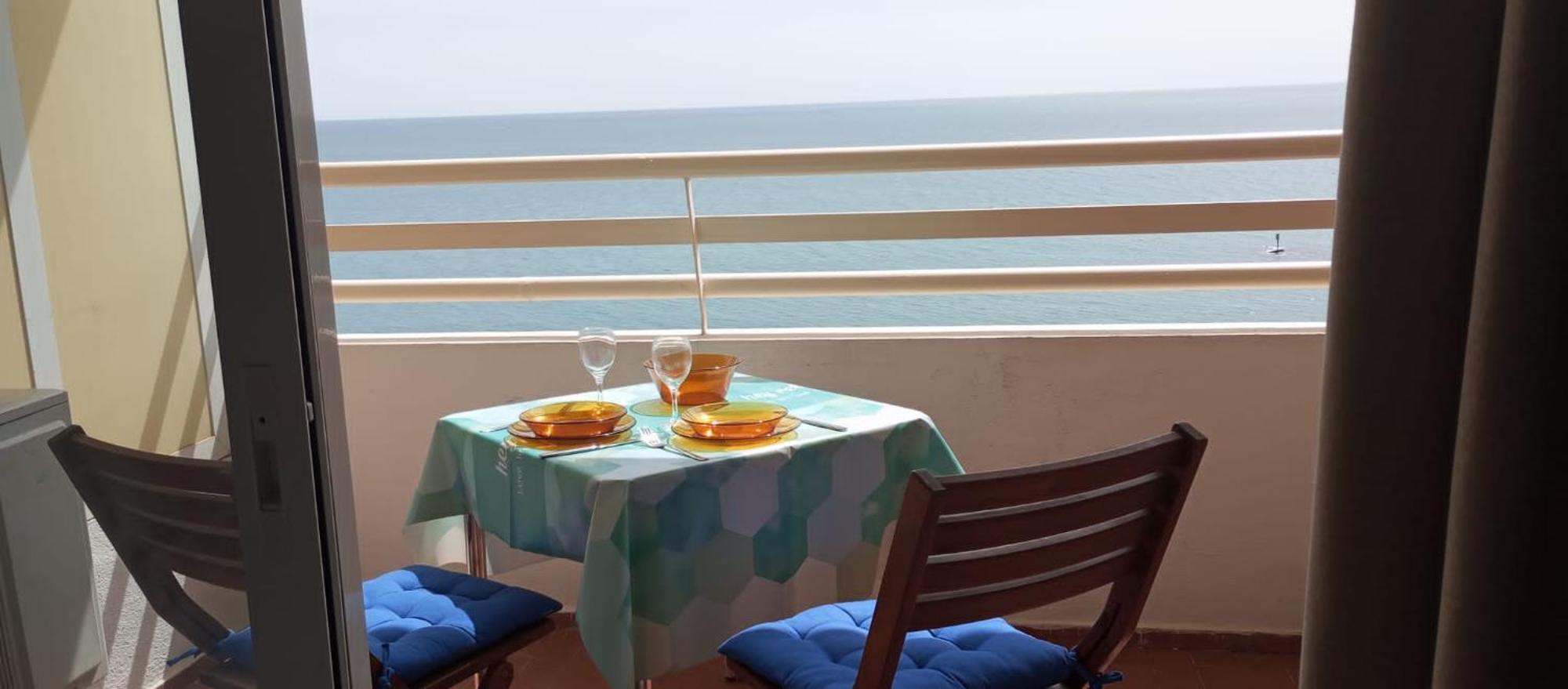 Seafront Apartment With Open-Air Heated Pool Fuengirola Ngoại thất bức ảnh